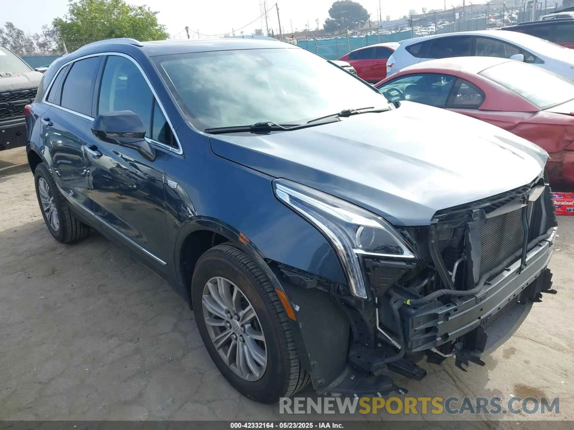 1 Photograph of a damaged car 1GYKNCRS6KZ251971 CADILLAC XT5 2019