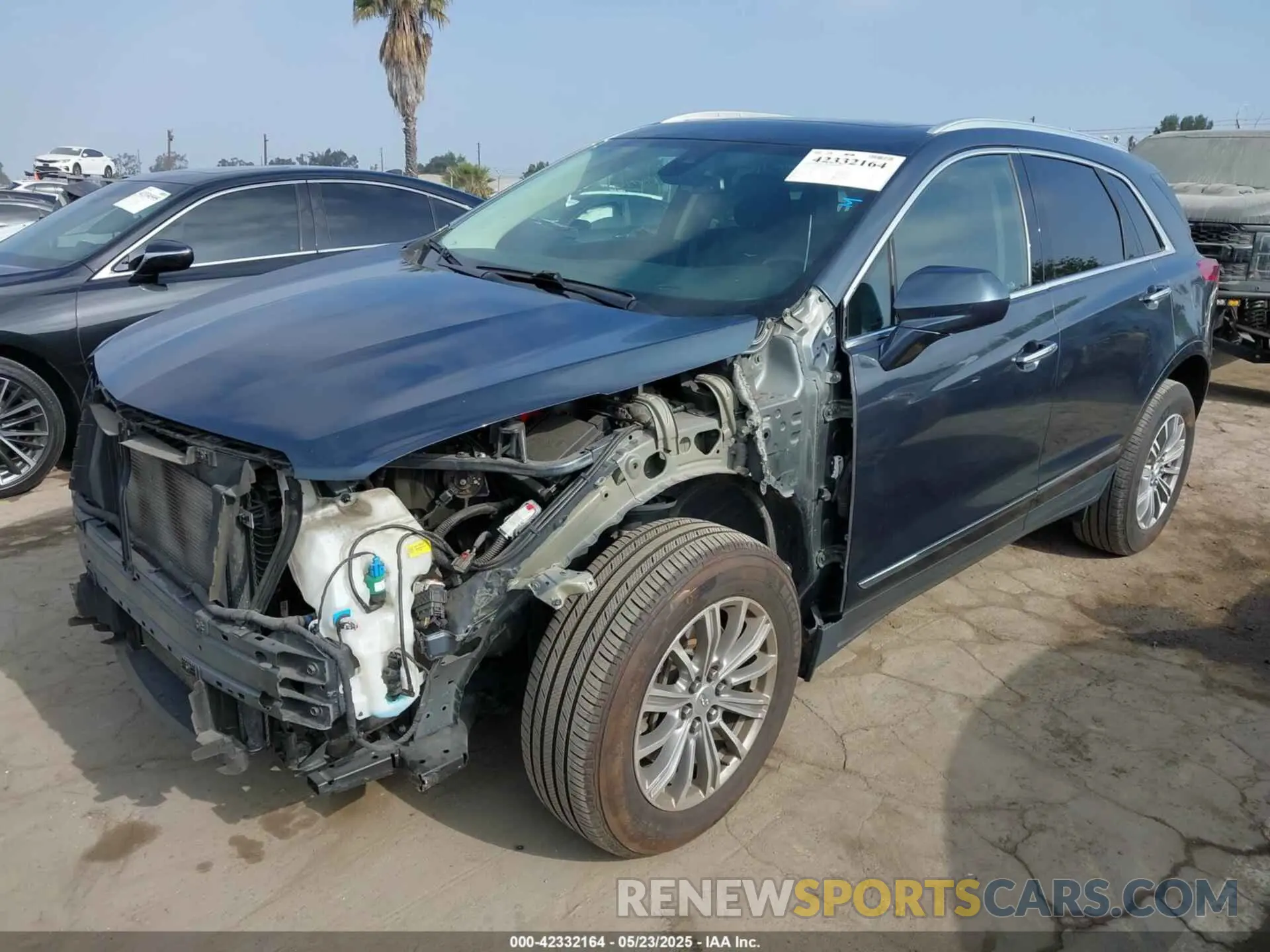 2 Photograph of a damaged car 1GYKNCRS6KZ251971 CADILLAC XT5 2019