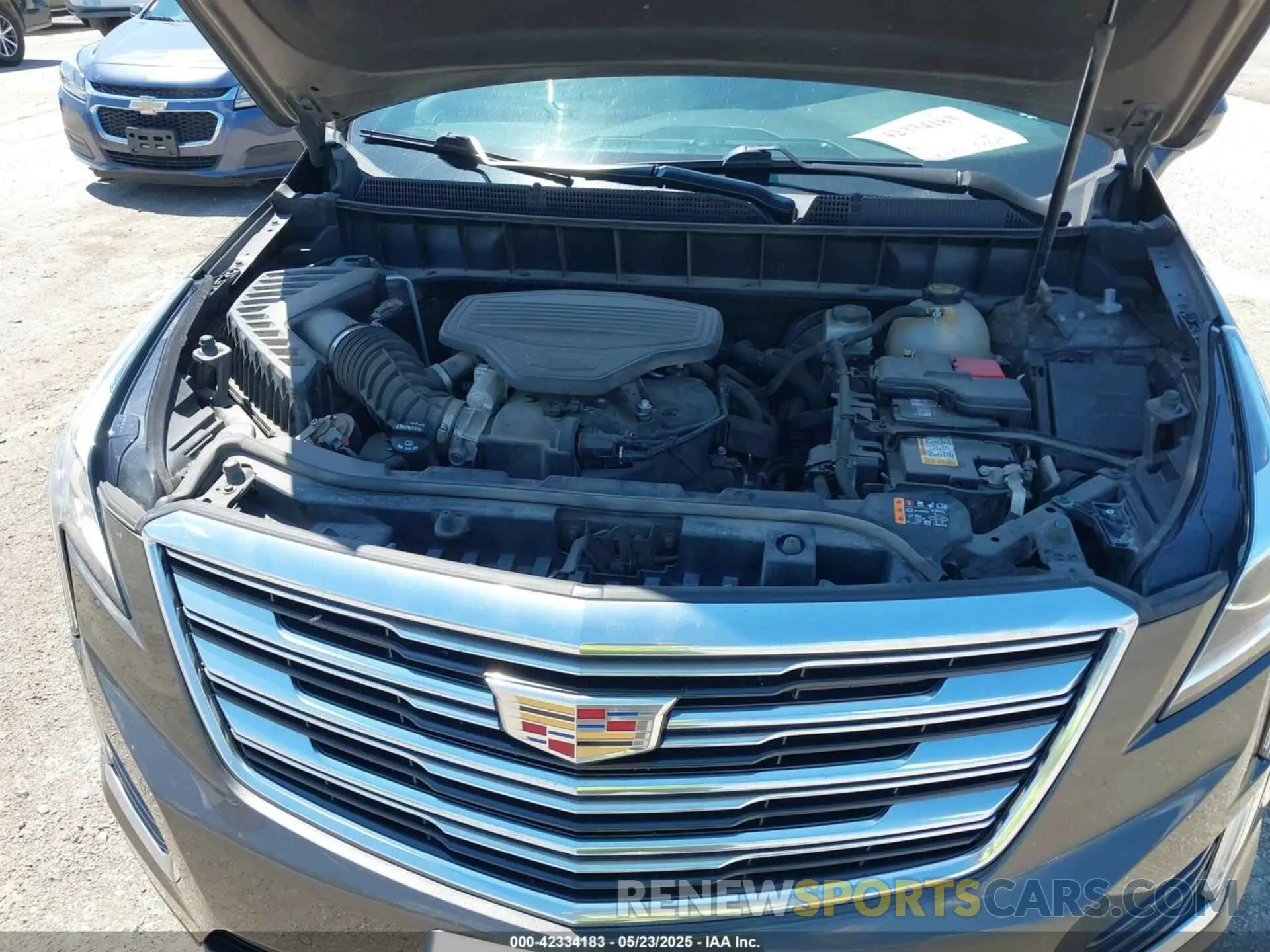 10 Photograph of a damaged car 1GYKNCRS7KZ136330 CADILLAC XT5 2019