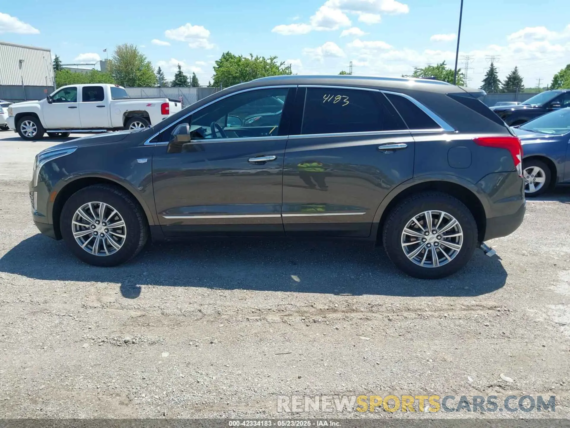 14 Photograph of a damaged car 1GYKNCRS7KZ136330 CADILLAC XT5 2019