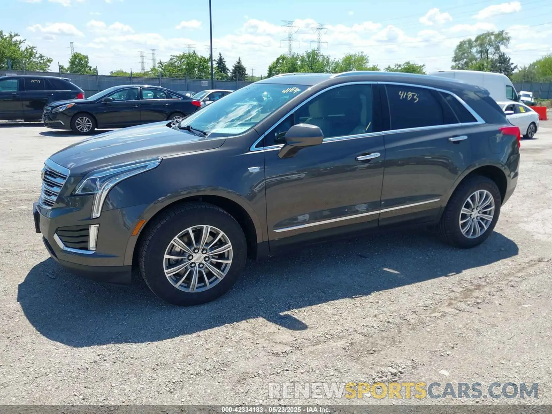 2 Photograph of a damaged car 1GYKNCRS7KZ136330 CADILLAC XT5 2019