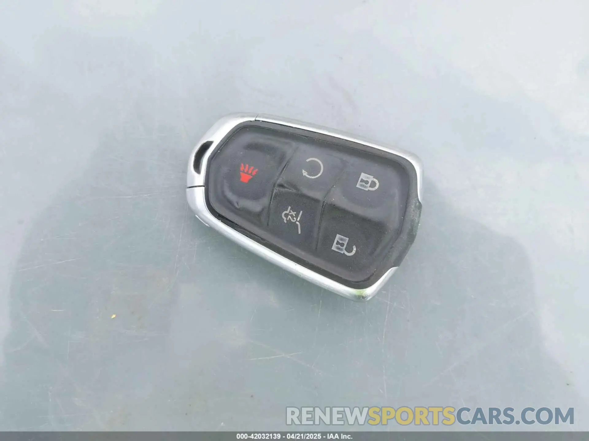 11 Photograph of a damaged car 1GYKNCRS7KZ199542 CADILLAC XT5 2019
