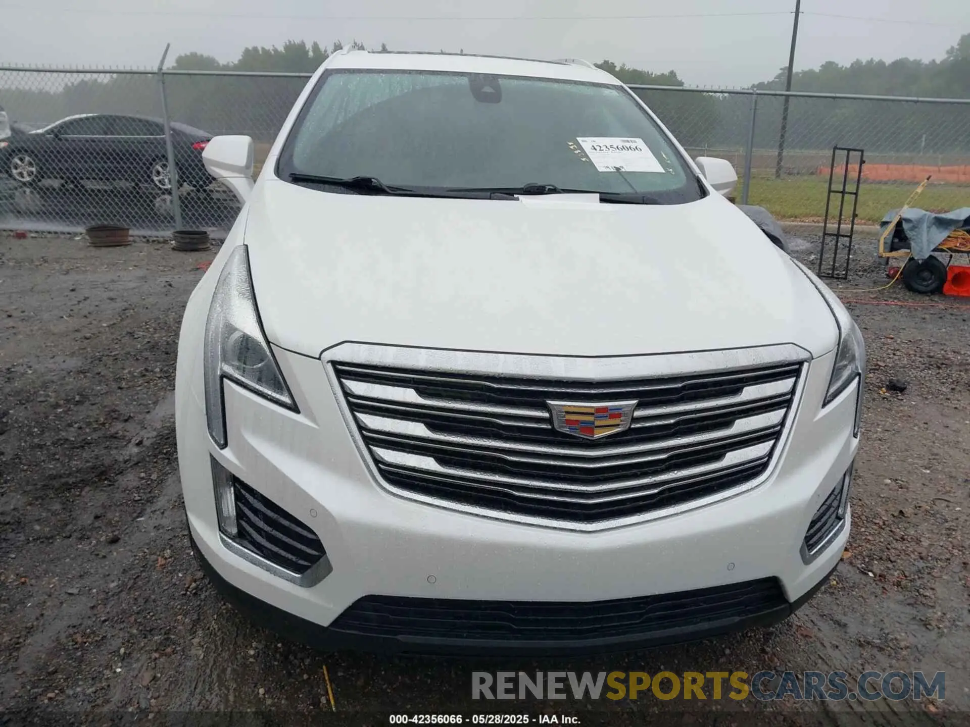 12 Photograph of a damaged car 1GYKNCRS7KZ241692 CADILLAC XT5 2019