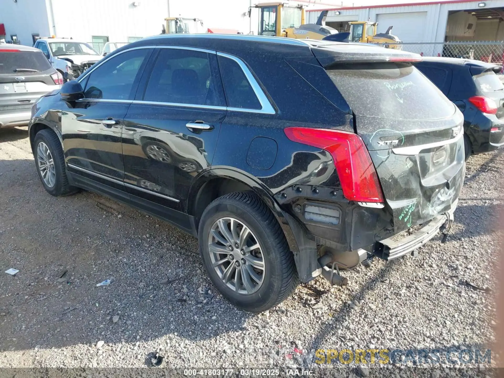 3 Photograph of a damaged car 1GYKNCRS8KZ174648 CADILLAC XT5 2019