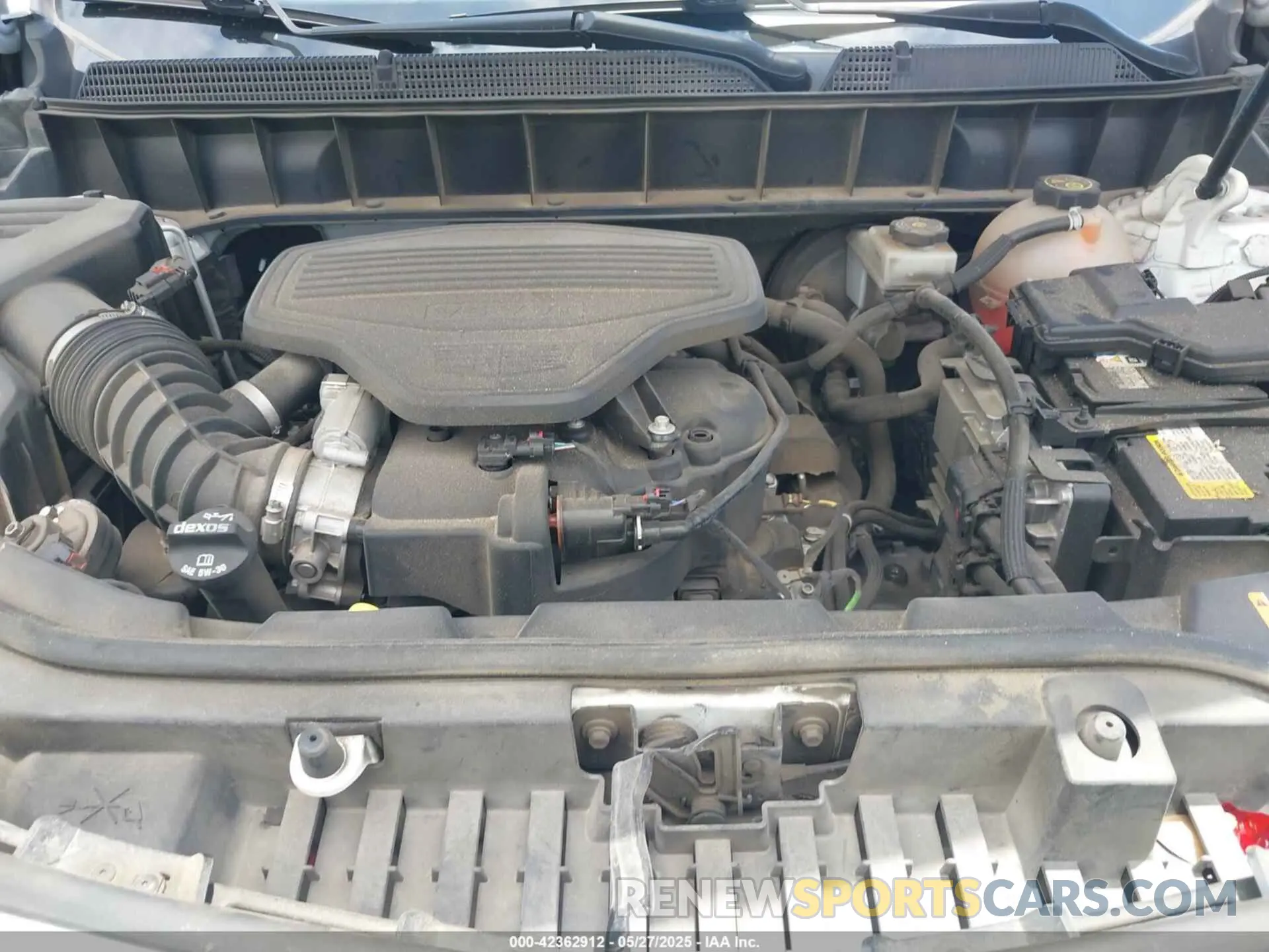 10 Photograph of a damaged car 1GYKNCRS8KZ187321 CADILLAC XT5 2019