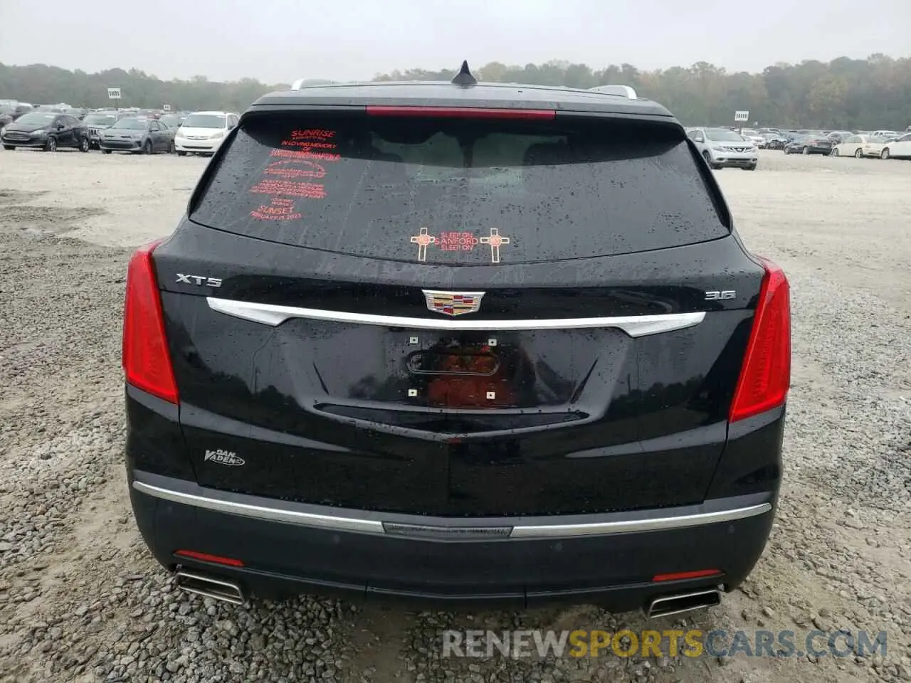 6 Photograph of a damaged car 1GYKNCRS8KZ196892 CADILLAC XT5 2019