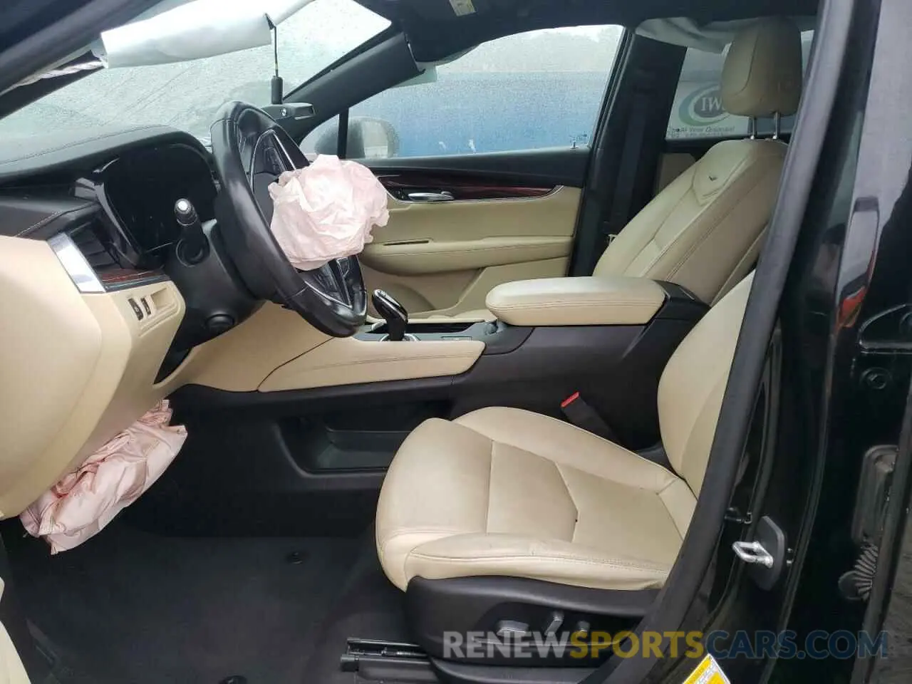 7 Photograph of a damaged car 1GYKNCRS8KZ196892 CADILLAC XT5 2019