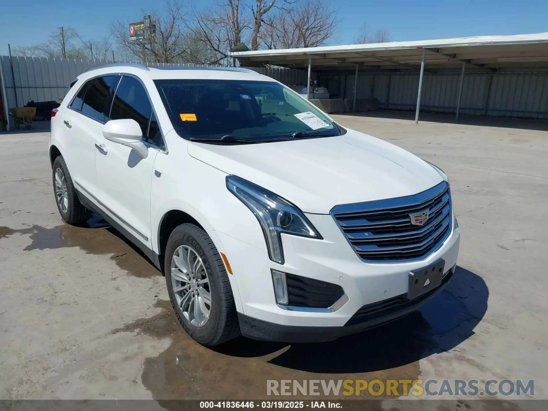 1 Photograph of a damaged car 1GYKNCRS9KZ138936 CADILLAC XT5 2019