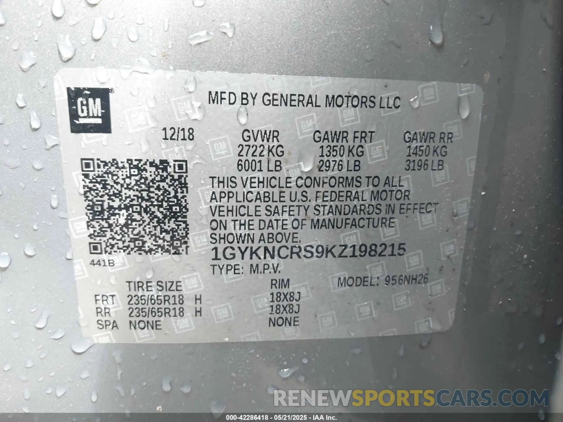 9 Photograph of a damaged car 1GYKNCRS9KZ198215 CADILLAC XT5 2019