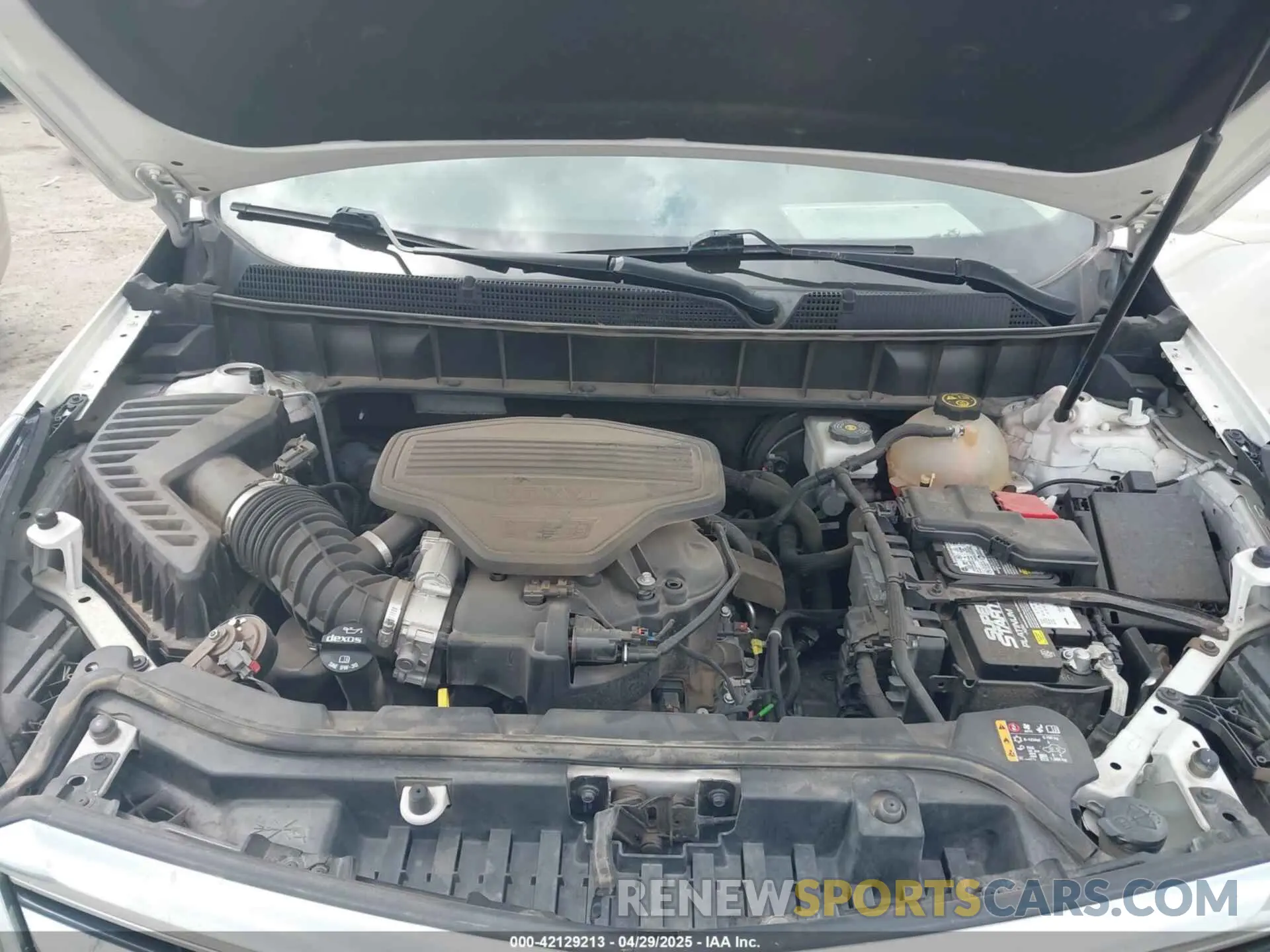 10 Photograph of a damaged car 1GYKNCRSXKZ286643 CADILLAC XT5 2019