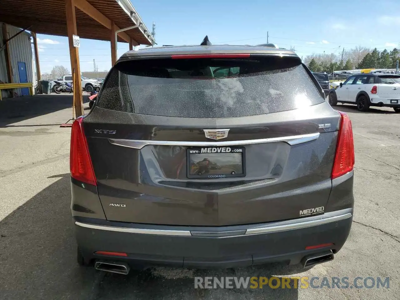 6 Photograph of a damaged car 1GYKNDRS0KZ229941 CADILLAC XT5 2019