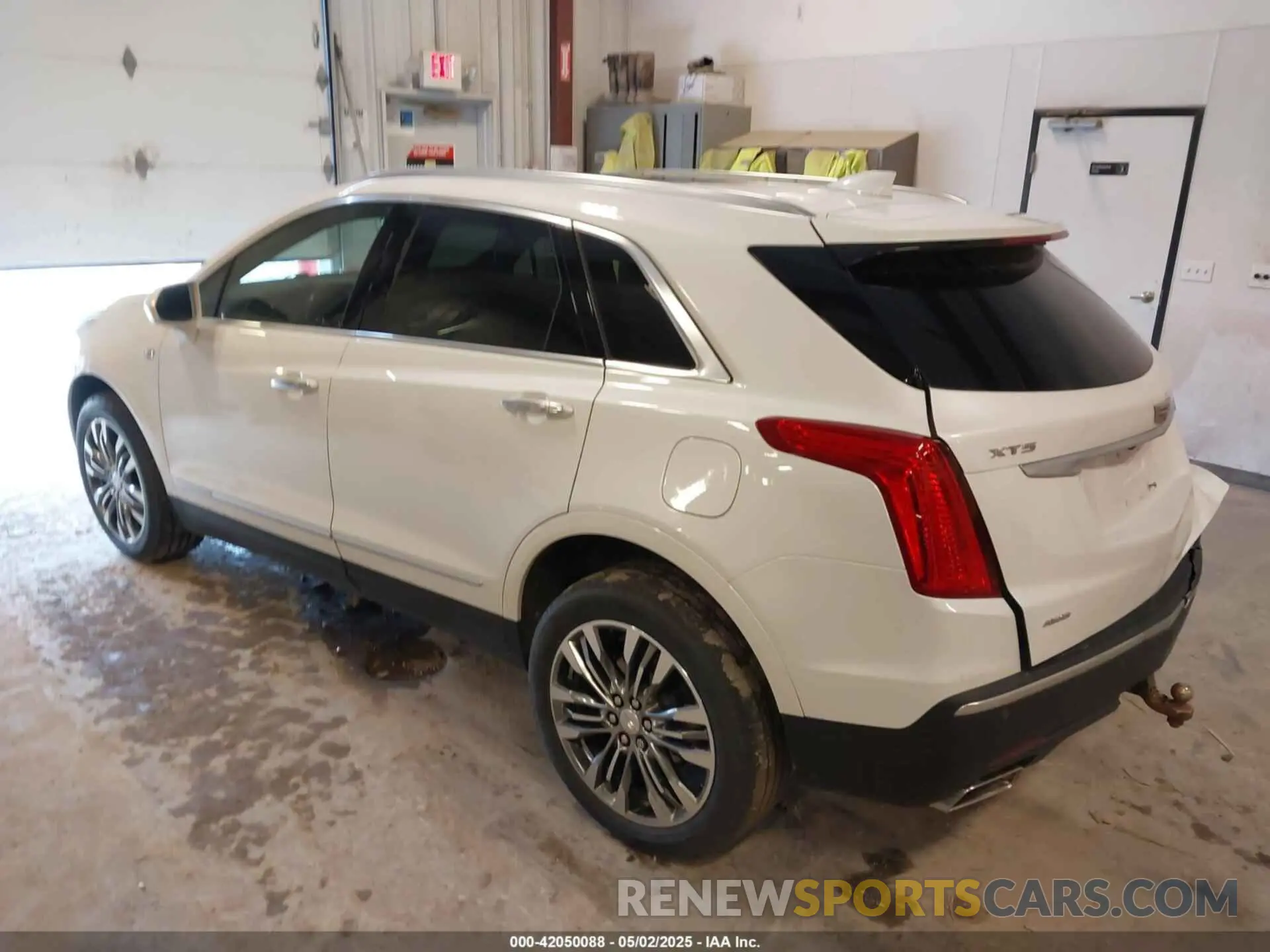 3 Photograph of a damaged car 1GYKNDRS3KZ149162 CADILLAC XT5 2019