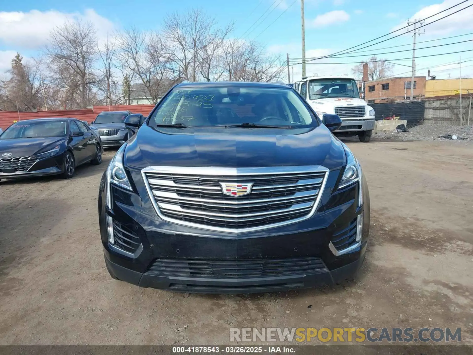 11 Photograph of a damaged car 1GYKNDRS3KZ186339 CADILLAC XT5 2019