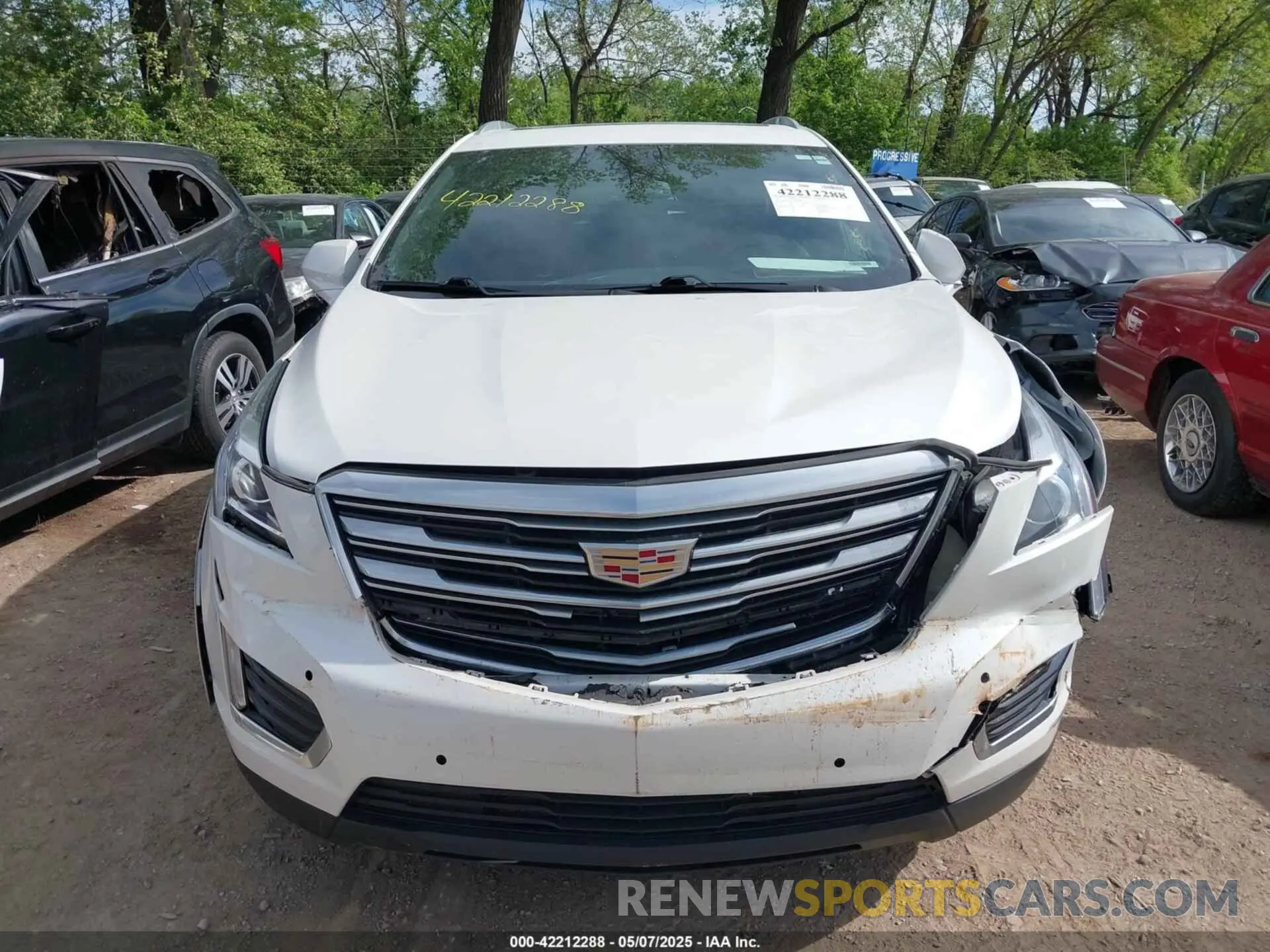 12 Photograph of a damaged car 1GYKNDRS3KZ301148 CADILLAC XT5 2019