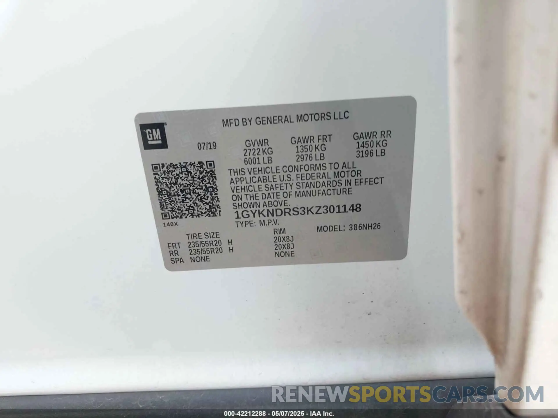 9 Photograph of a damaged car 1GYKNDRS3KZ301148 CADILLAC XT5 2019