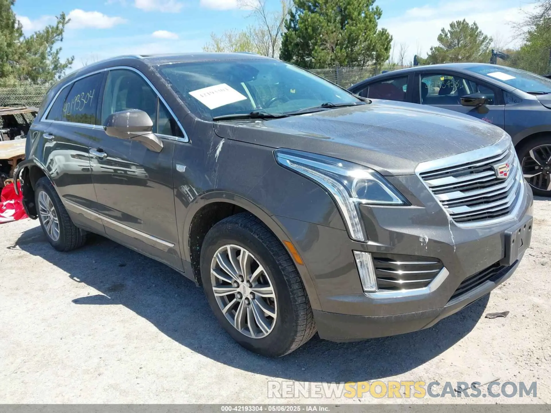 1 Photograph of a damaged car 1GYKNDRS4KZ153348 CADILLAC XT5 2019