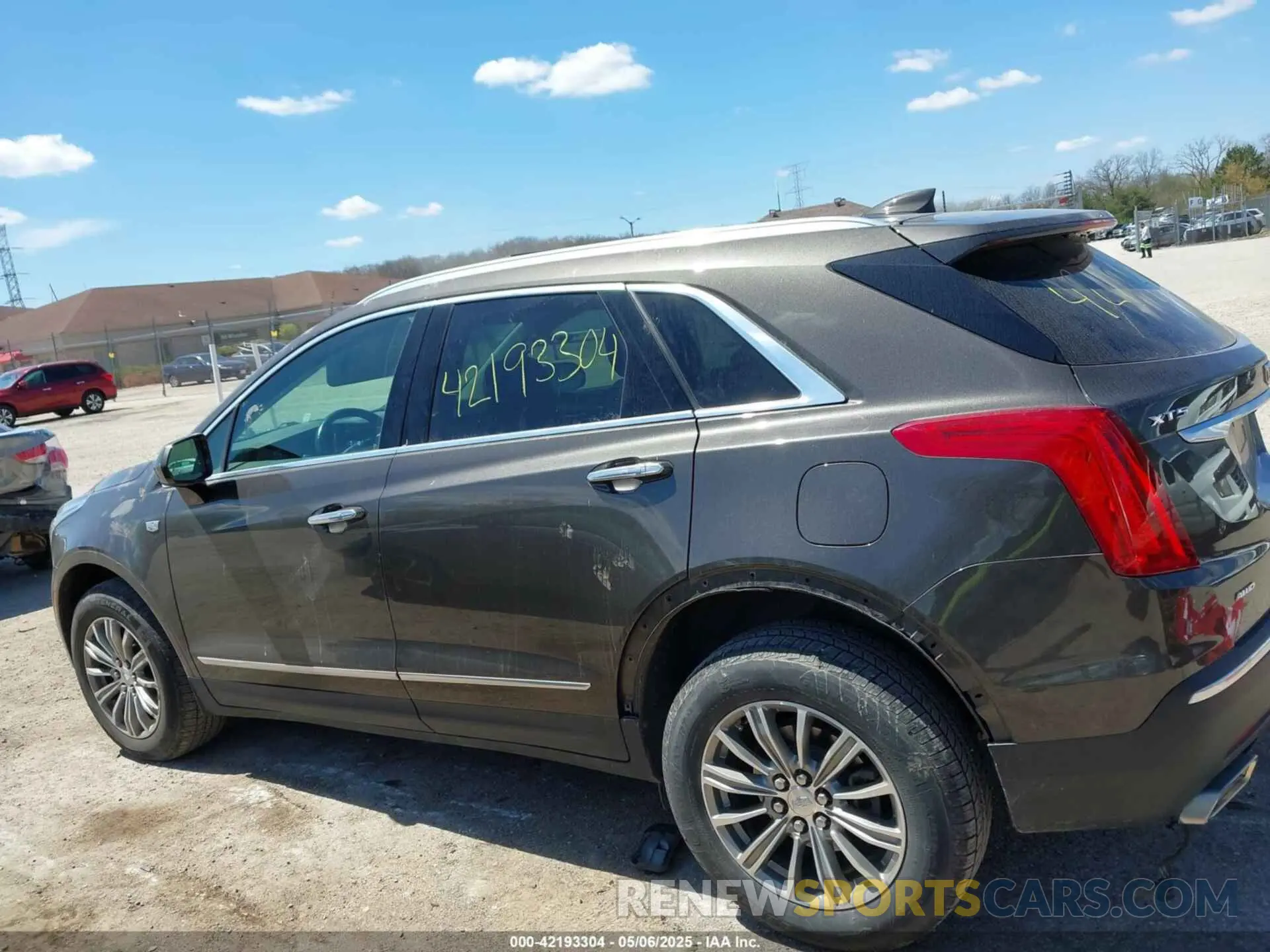 14 Photograph of a damaged car 1GYKNDRS4KZ153348 CADILLAC XT5 2019