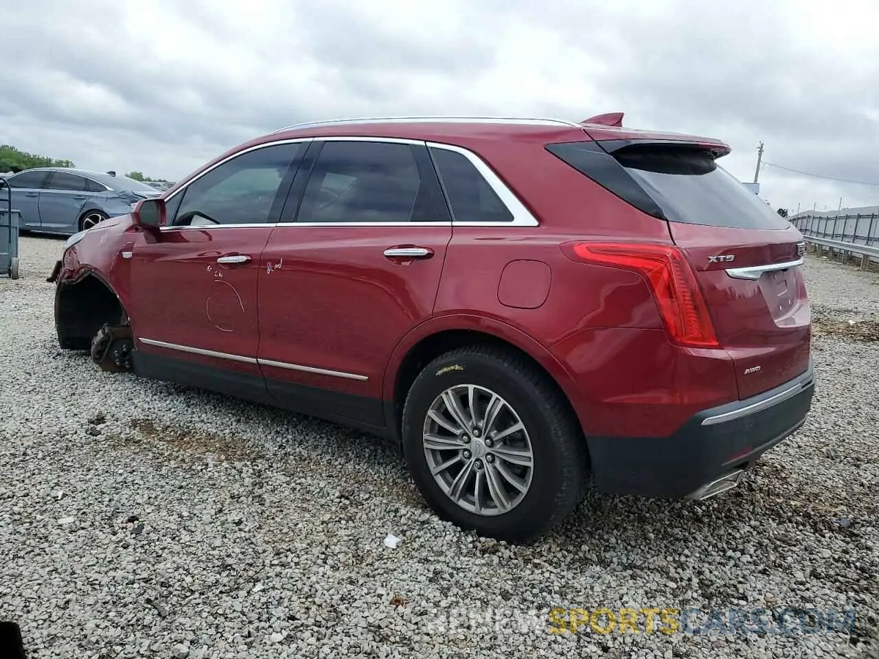2 Photograph of a damaged car 1GYKNDRS4KZ241140 CADILLAC XT5 2019