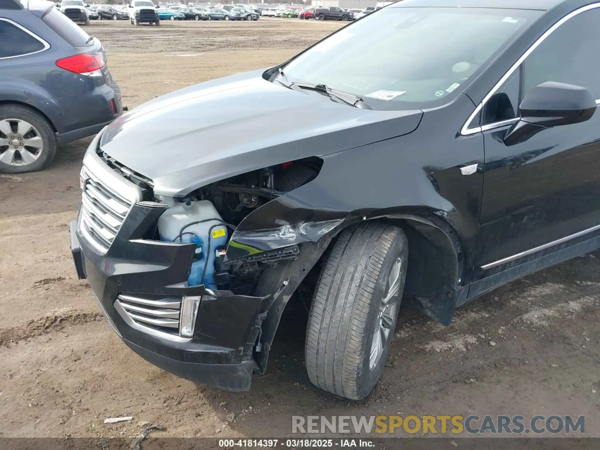 6 Photograph of a damaged car 1GYKNDRS5KZ172975 CADILLAC XT5 2019