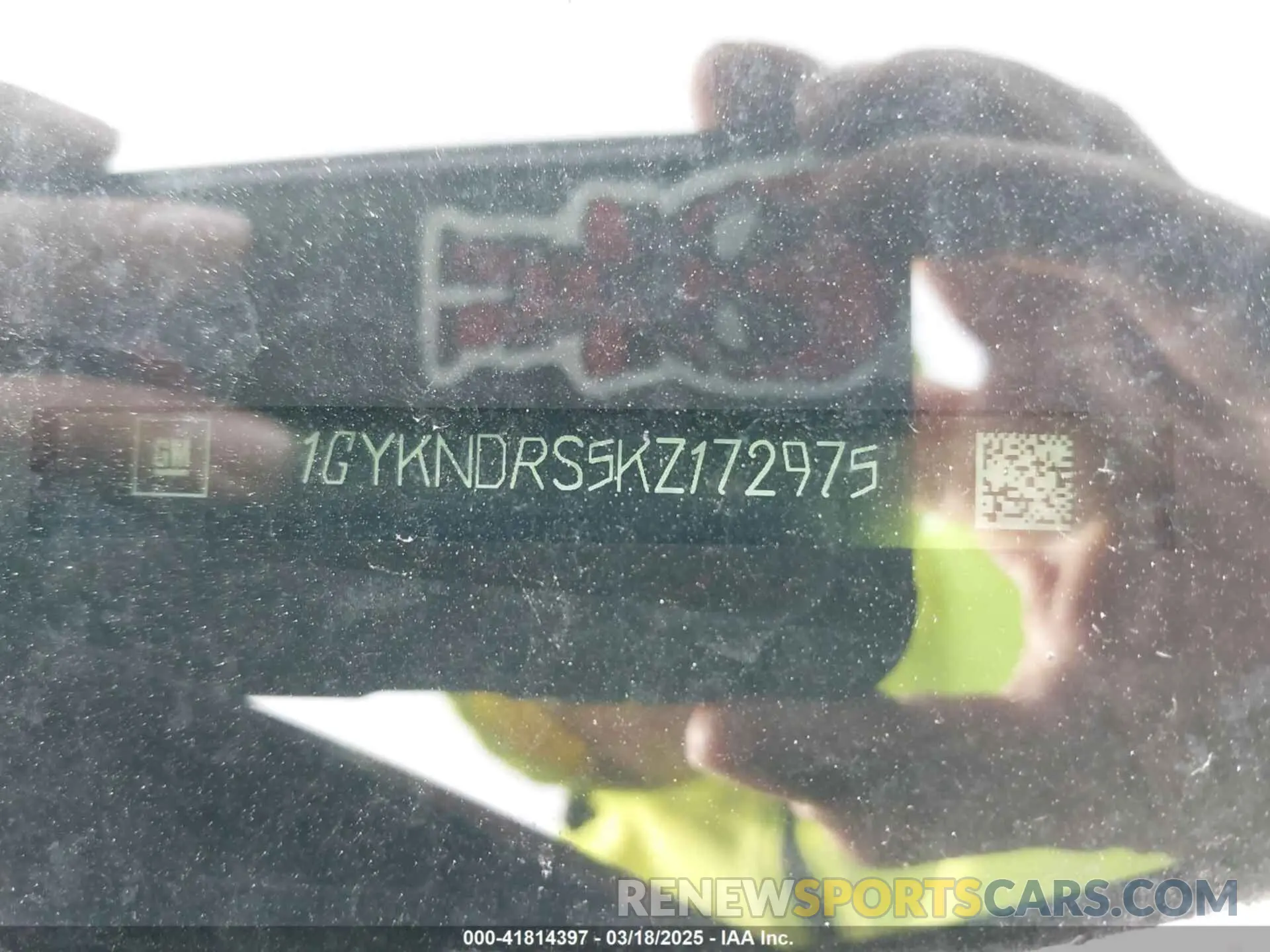 9 Photograph of a damaged car 1GYKNDRS5KZ172975 CADILLAC XT5 2019