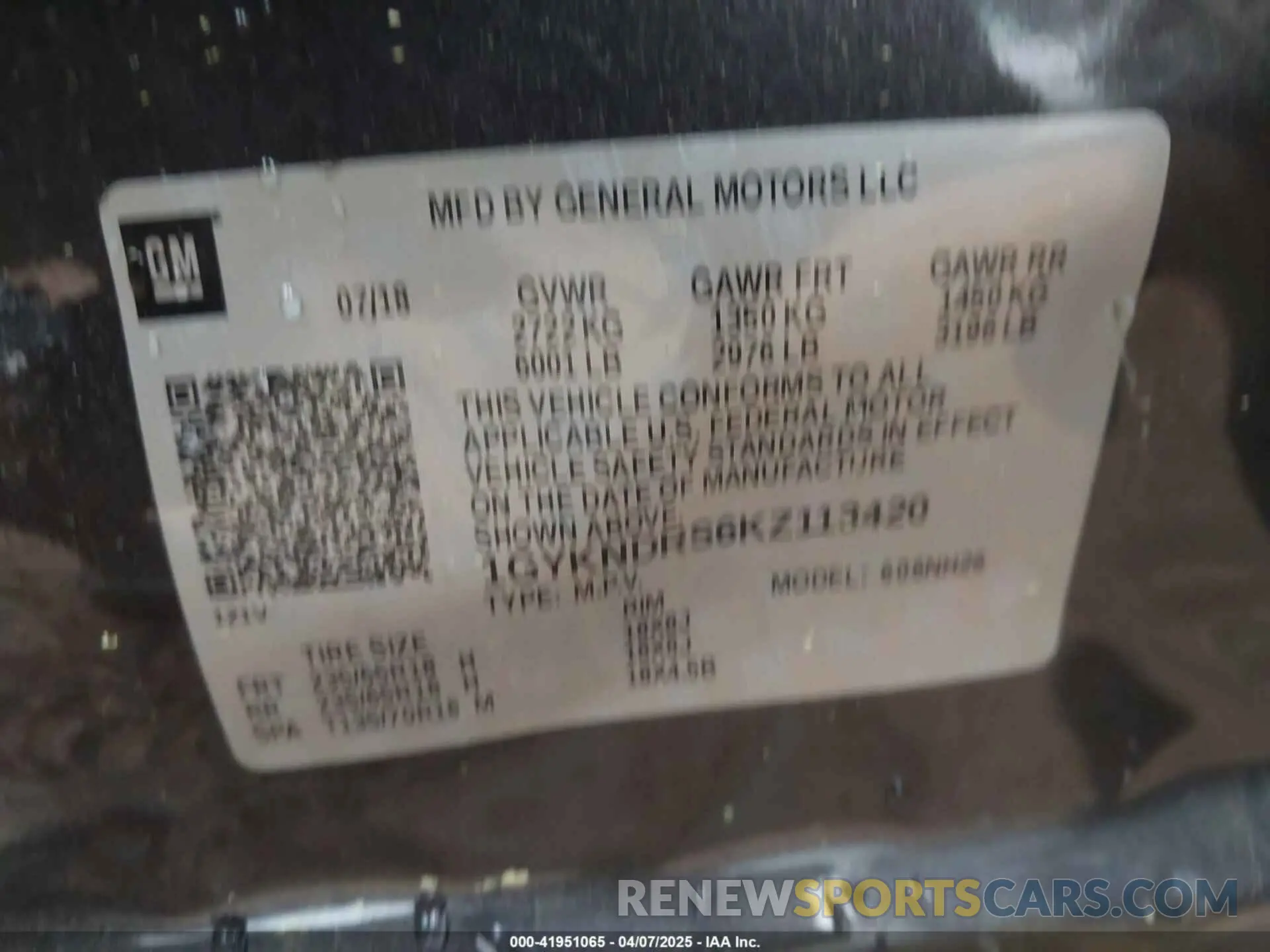 9 Photograph of a damaged car 1GYKNDRS6KZ113420 CADILLAC XT5 2019