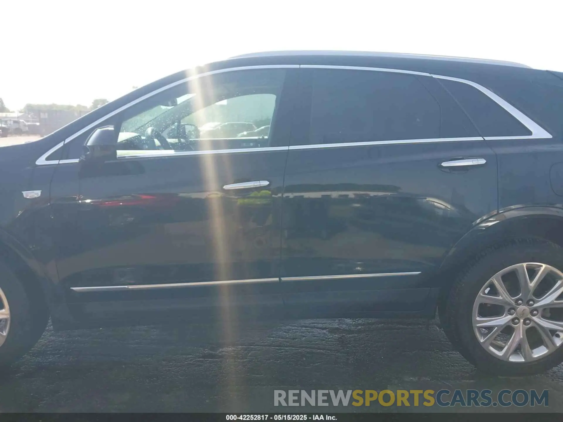 14 Photograph of a damaged car 1GYKNDRS6KZ202078 CADILLAC XT5 2019