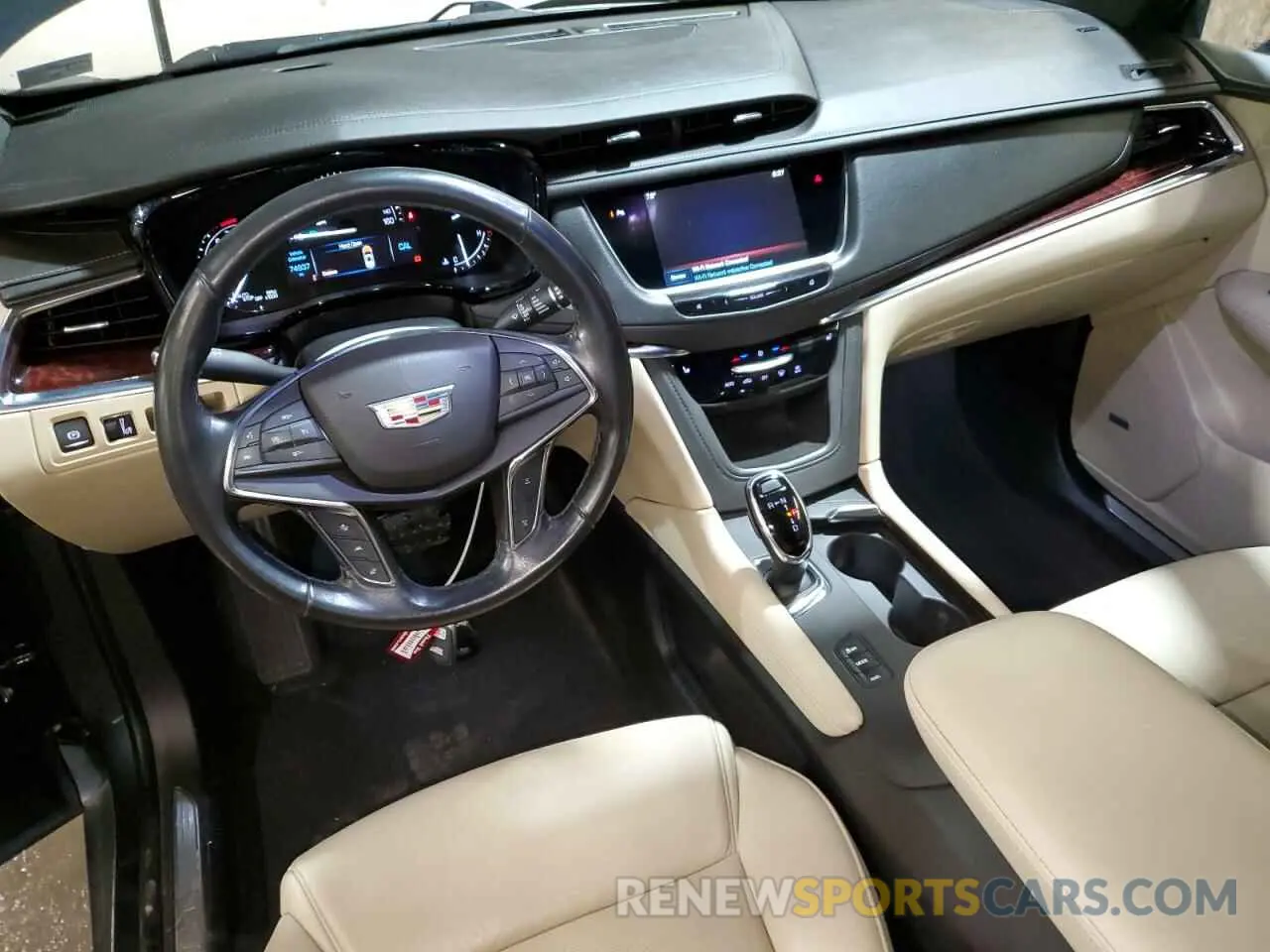 8 Photograph of a damaged car 1GYKNDRS7KZ160956 CADILLAC XT5 2019