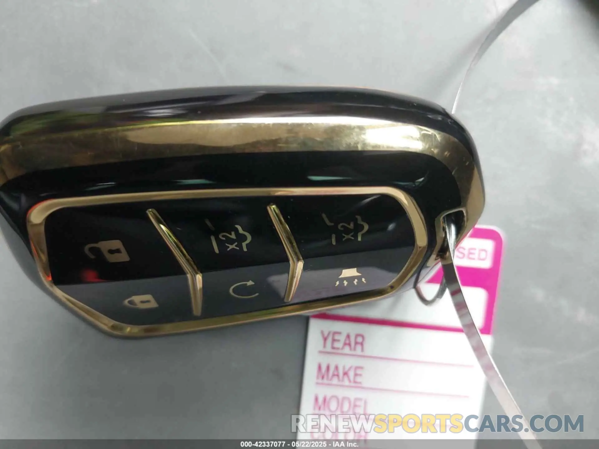 11 Photograph of a damaged car 1GYKNDRS7KZ239737 CADILLAC XT5 2019