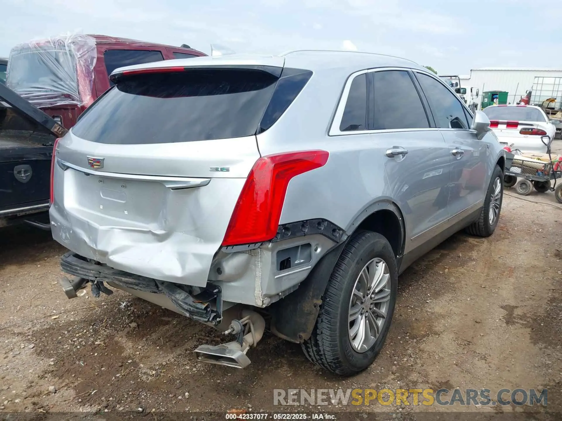 4 Photograph of a damaged car 1GYKNDRS7KZ239737 CADILLAC XT5 2019