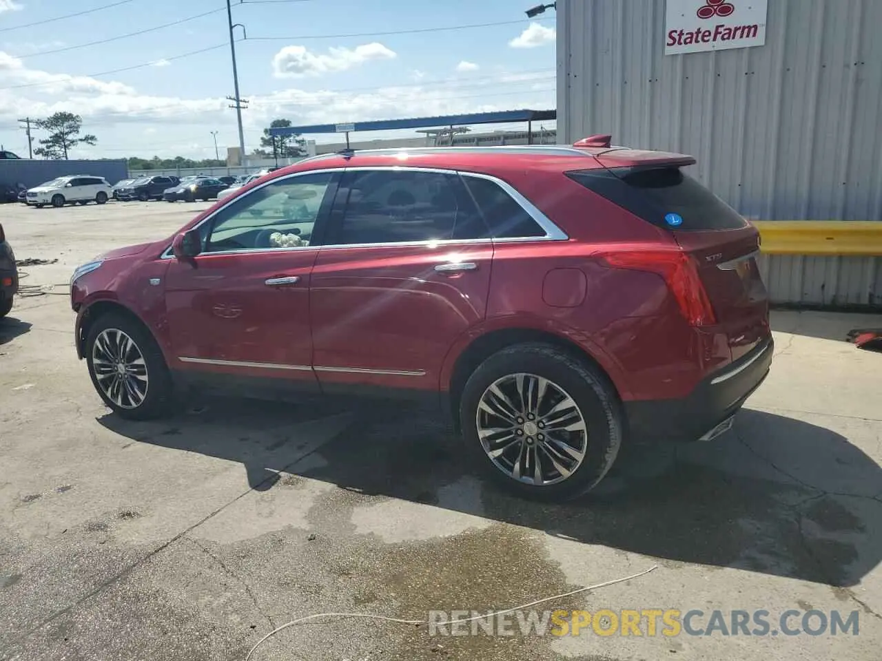 2 Photograph of a damaged car 1GYKNDRS8KZ260502 CADILLAC XT5 2019