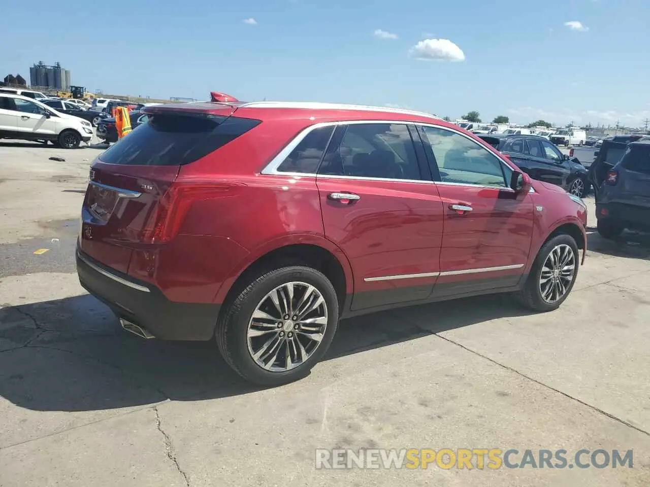 3 Photograph of a damaged car 1GYKNDRS8KZ260502 CADILLAC XT5 2019