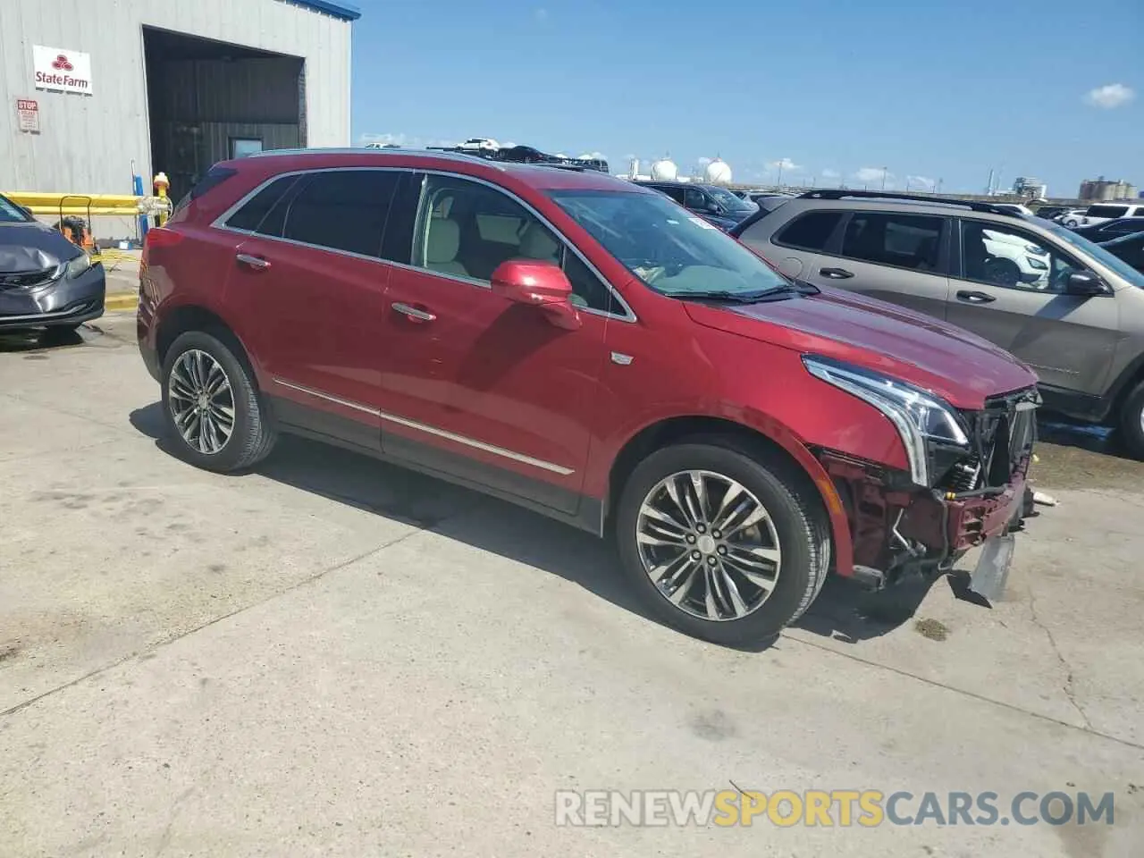 4 Photograph of a damaged car 1GYKNDRS8KZ260502 CADILLAC XT5 2019