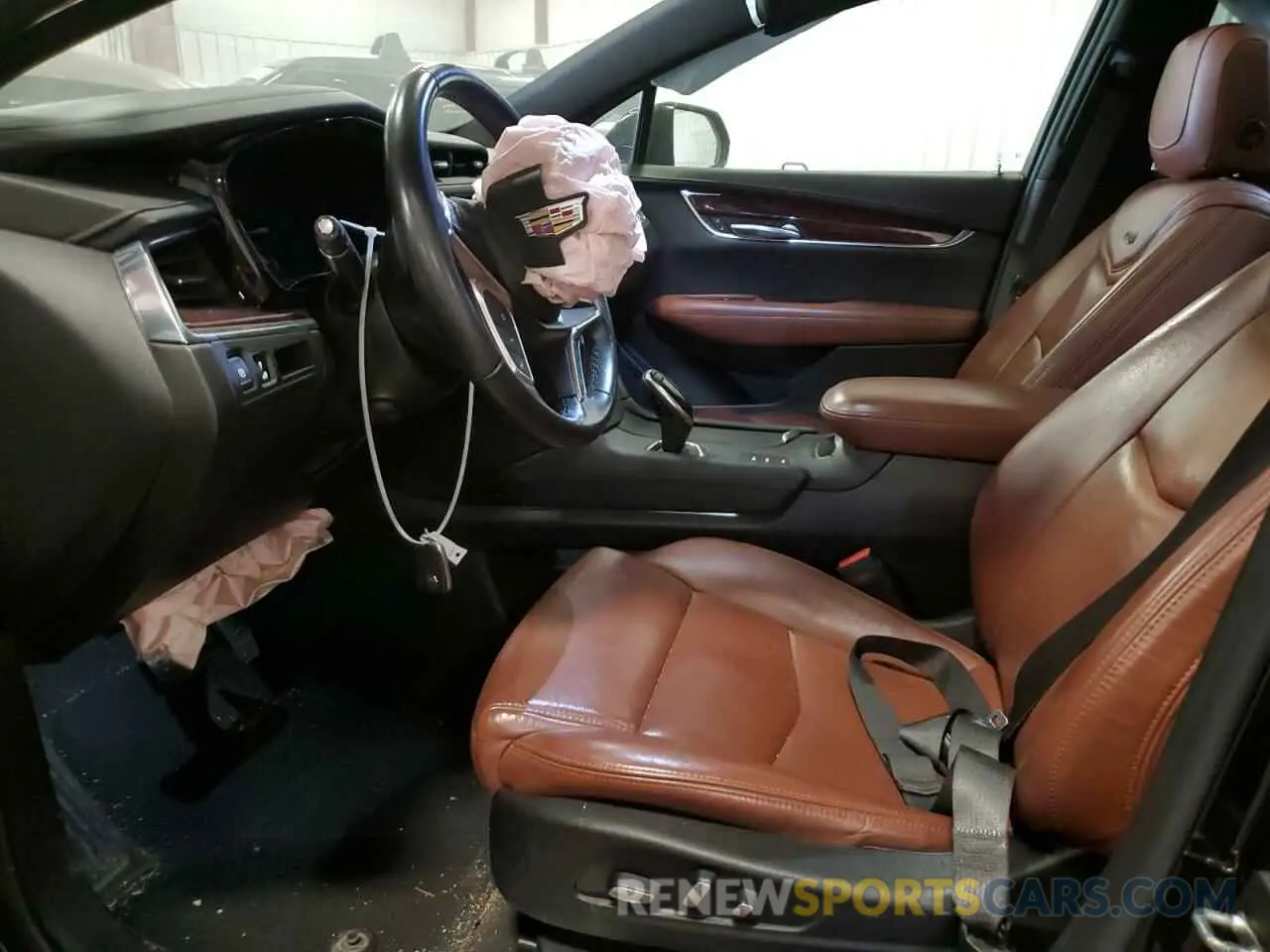 7 Photograph of a damaged car 1GYKNDRS9KZ257012 CADILLAC XT5 2019