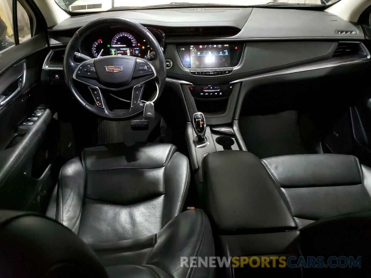 8 Photograph of a damaged car 1GYKNDRSXKZ163902 CADILLAC XT5 2019
