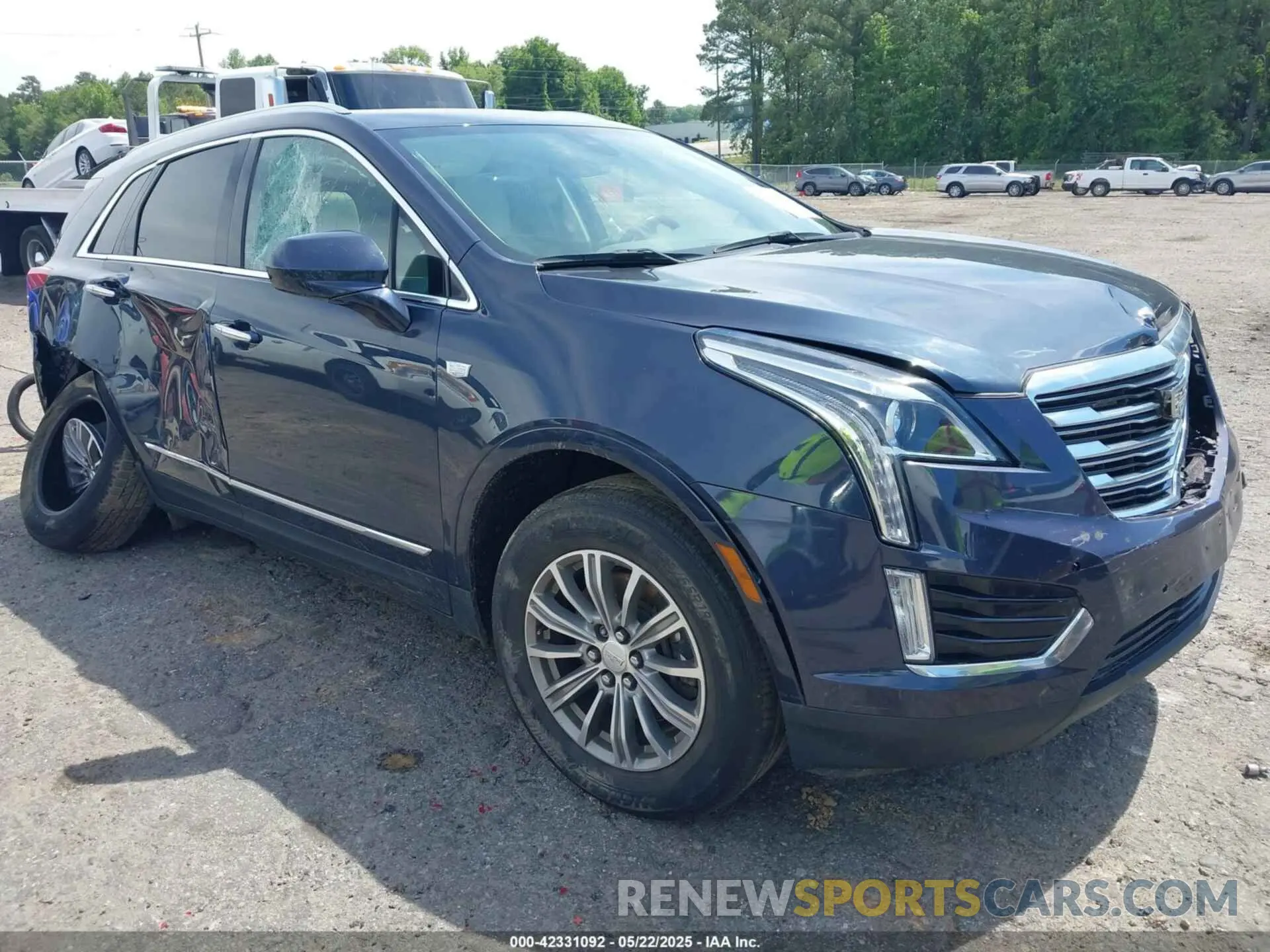 1 Photograph of a damaged car 1GYKNDRSXKZ232989 CADILLAC XT5 2019