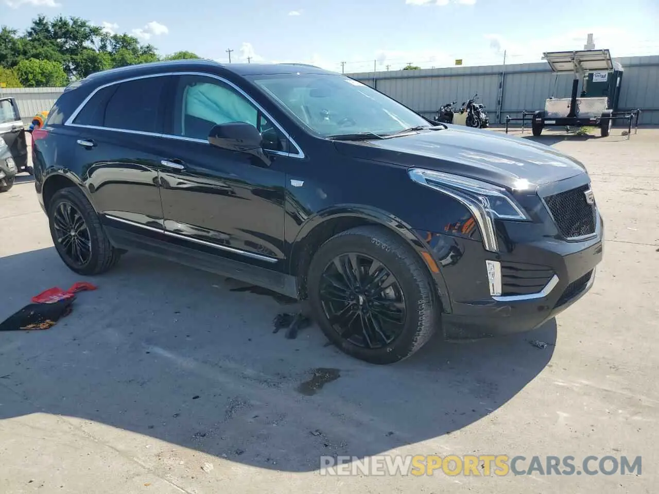4 Photograph of a damaged car 1GYKNERS1KZ284355 CADILLAC XT5 2019