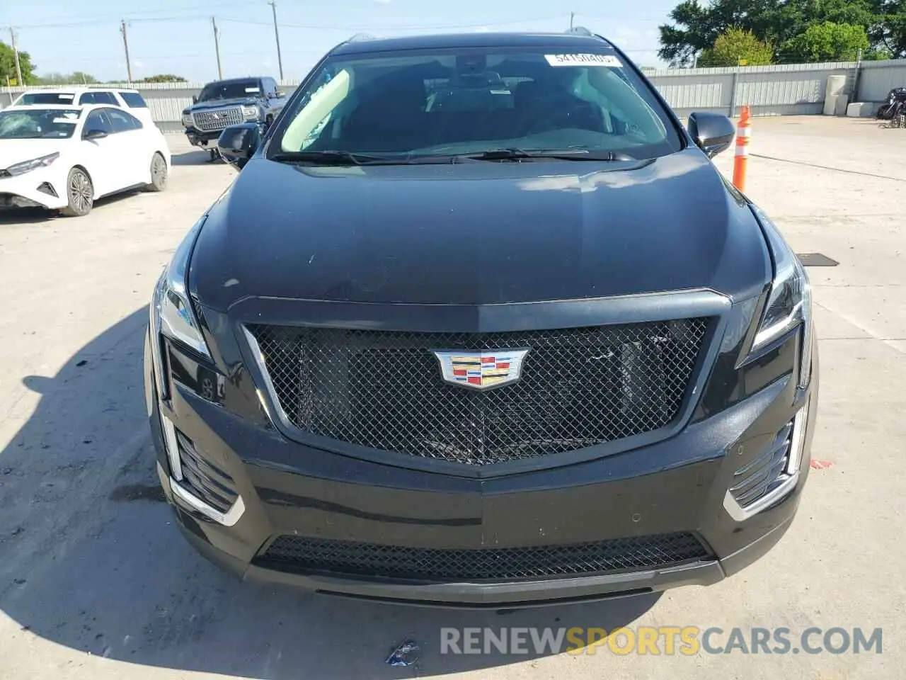 5 Photograph of a damaged car 1GYKNERS1KZ284355 CADILLAC XT5 2019