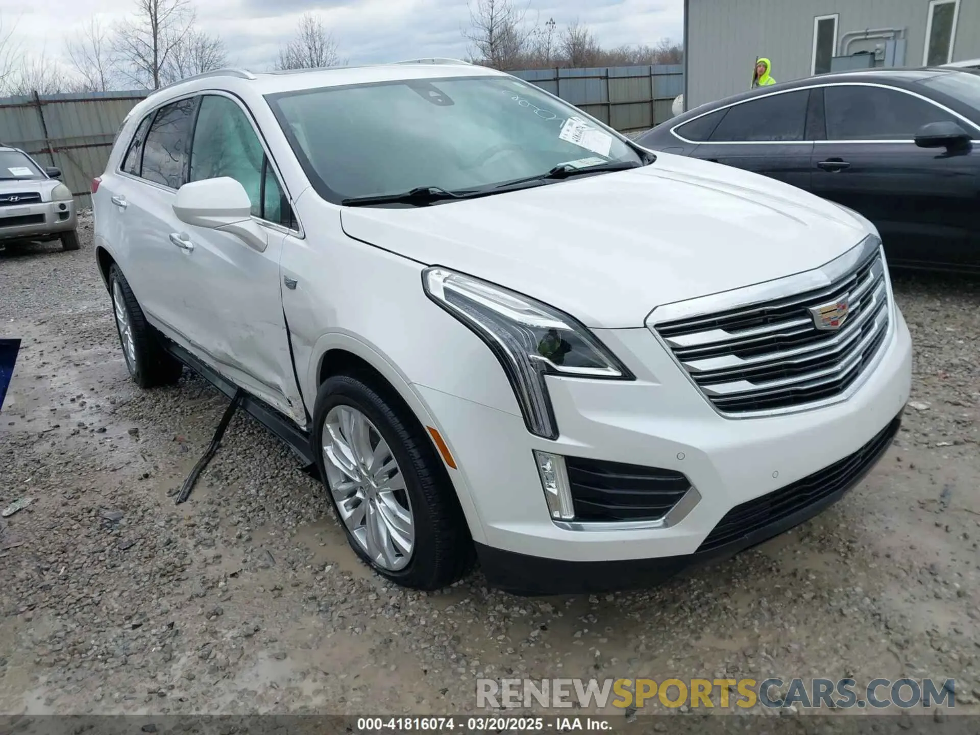1 Photograph of a damaged car 1GYKNERS1KZ290754 CADILLAC XT5 2019