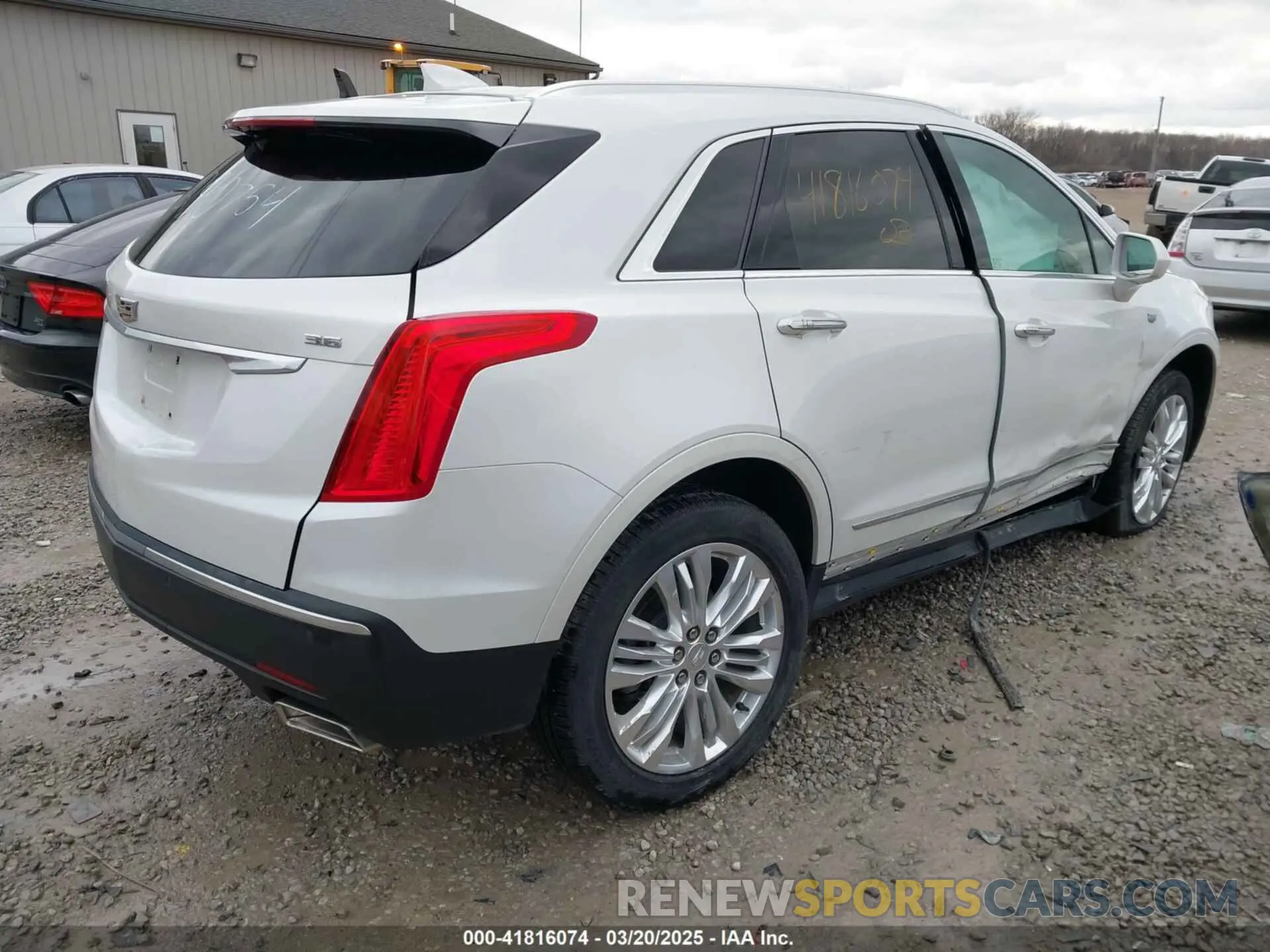 4 Photograph of a damaged car 1GYKNERS1KZ290754 CADILLAC XT5 2019