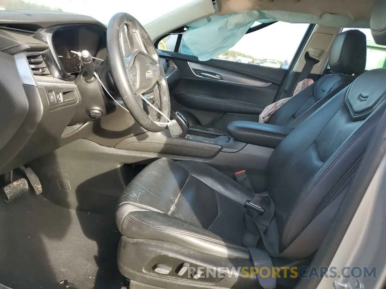 7 Photograph of a damaged car 1GYKNERS3KZ118967 CADILLAC XT5 2019