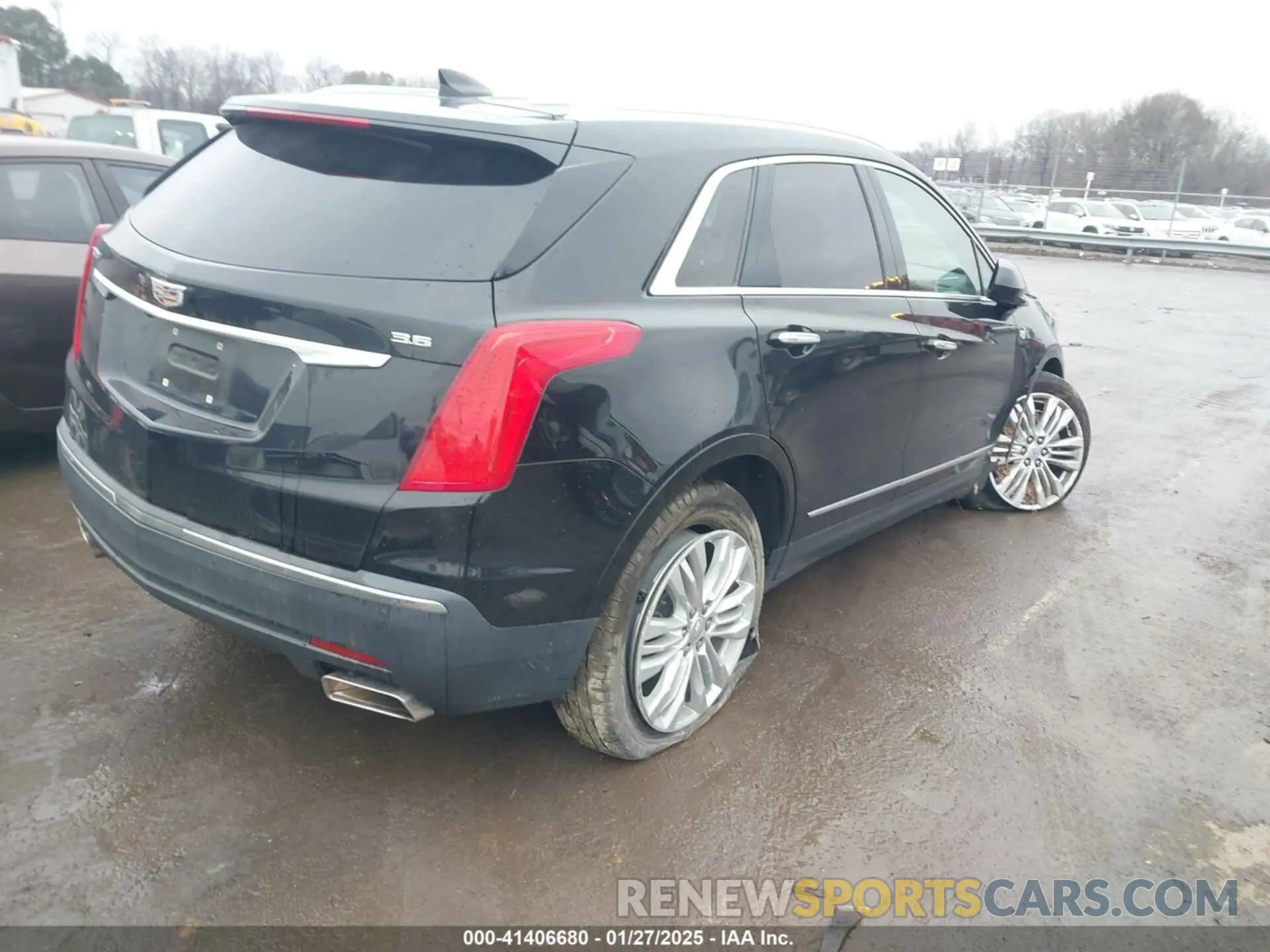 4 Photograph of a damaged car 1GYKNERS6KZ155740 CADILLAC XT5 2019