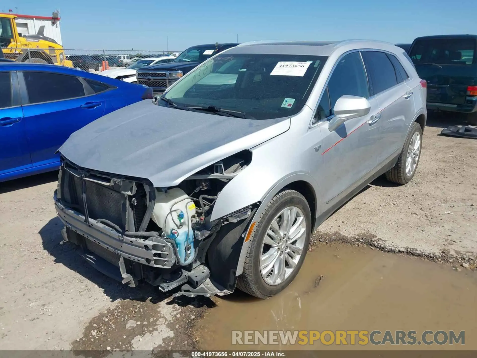 2 Photograph of a damaged car 1GYKNERS8KZ230230 CADILLAC XT5 2019