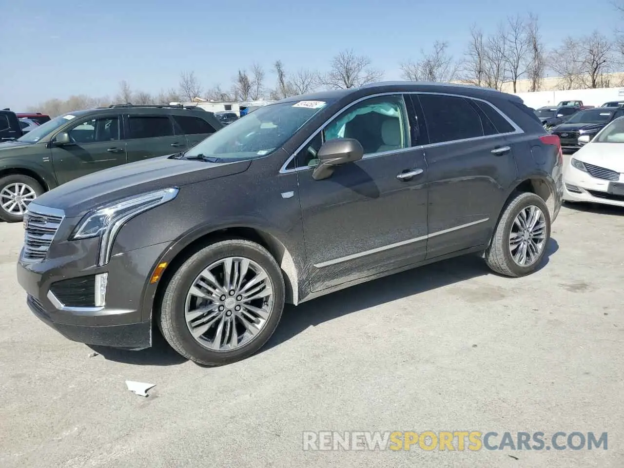 1 Photograph of a damaged car 1GYKNFRS6KZ172768 CADILLAC XT5 2019