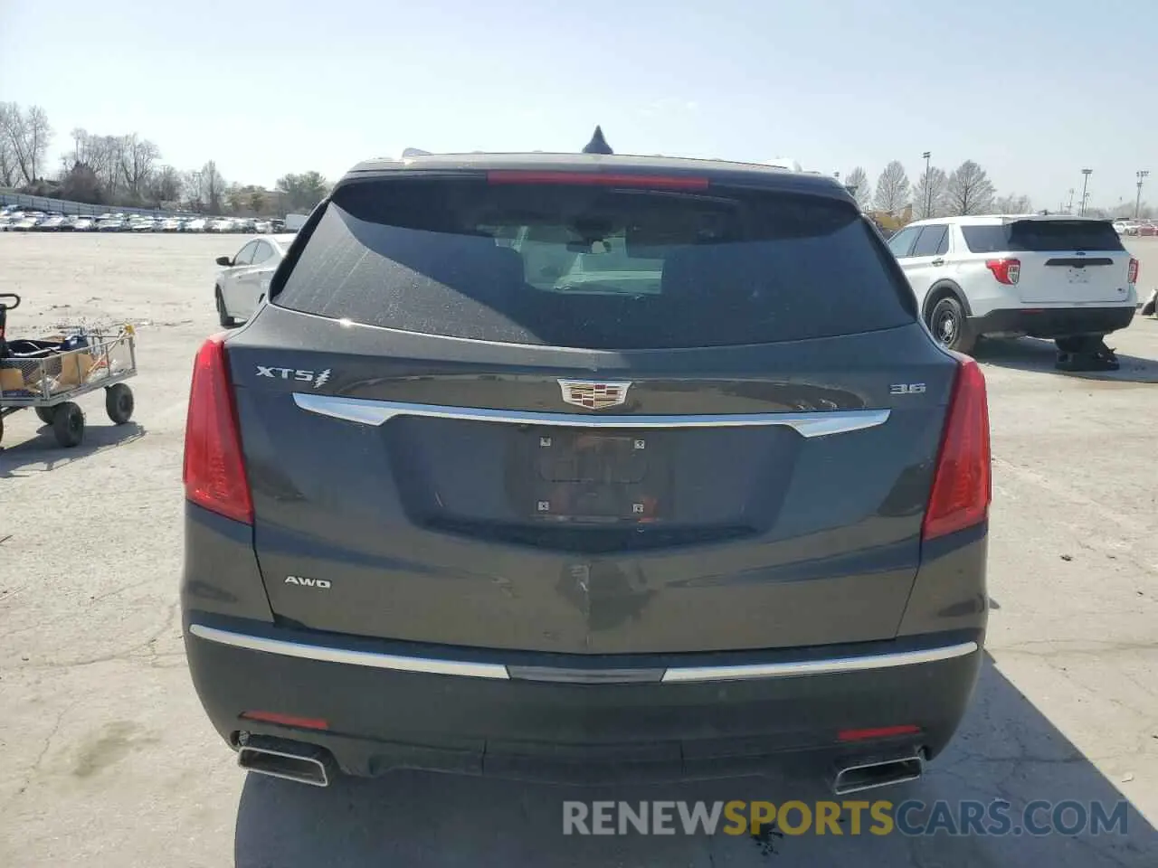 6 Photograph of a damaged car 1GYKNFRS6KZ172768 CADILLAC XT5 2019