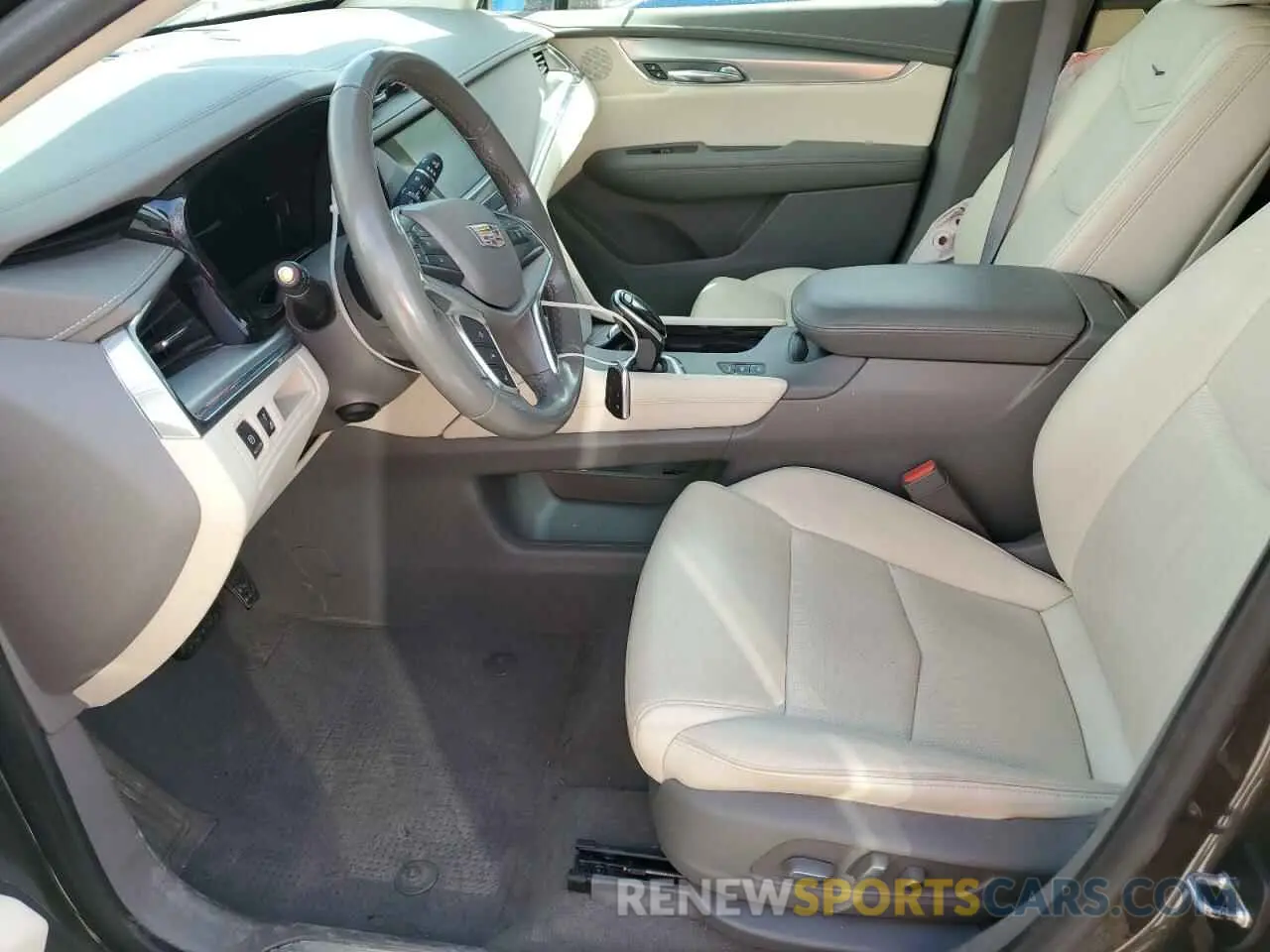 7 Photograph of a damaged car 1GYKNFRS6KZ172768 CADILLAC XT5 2019