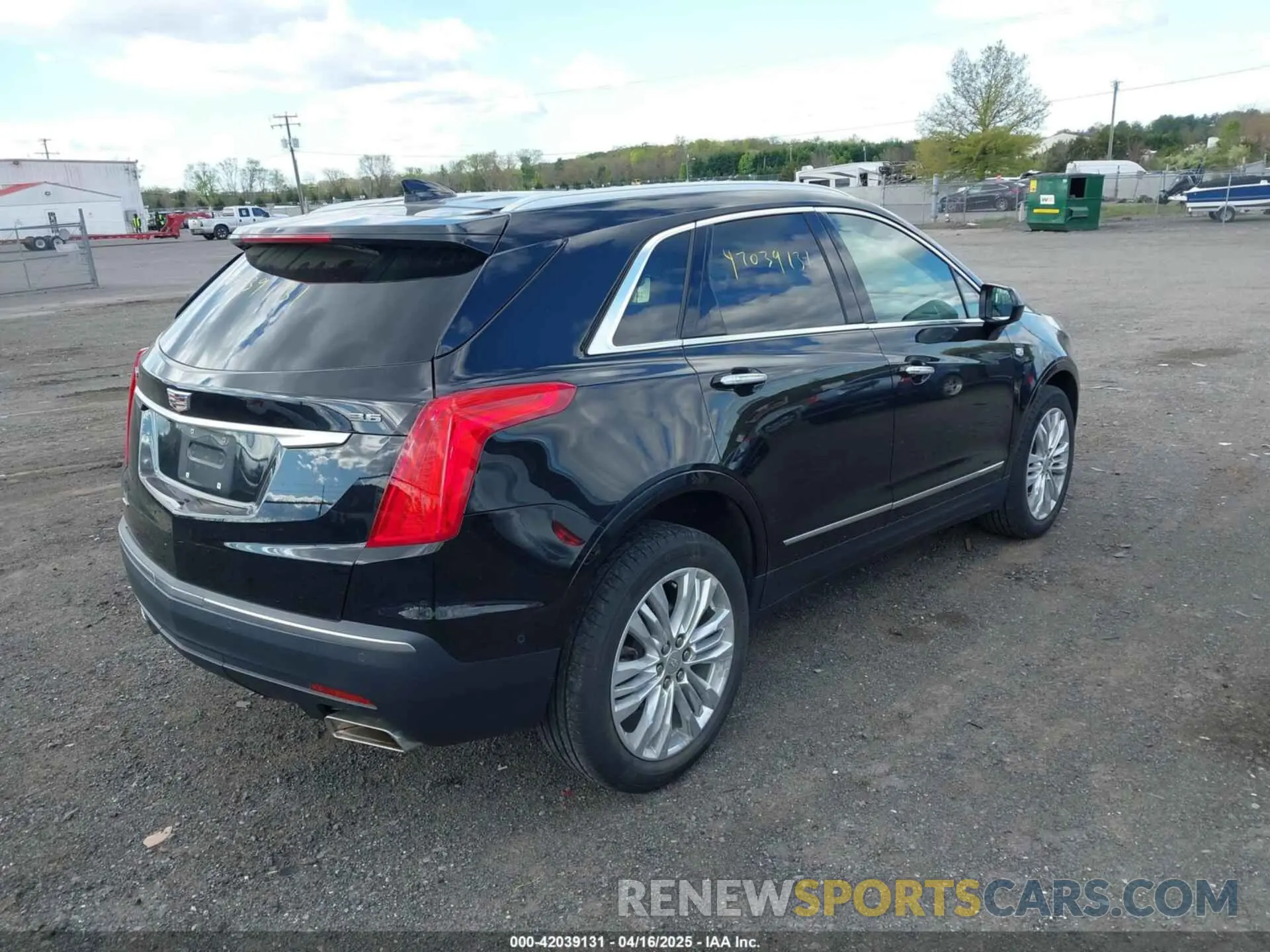 4 Photograph of a damaged car 1GYKNFRS7KZ171791 CADILLAC XT5 2019