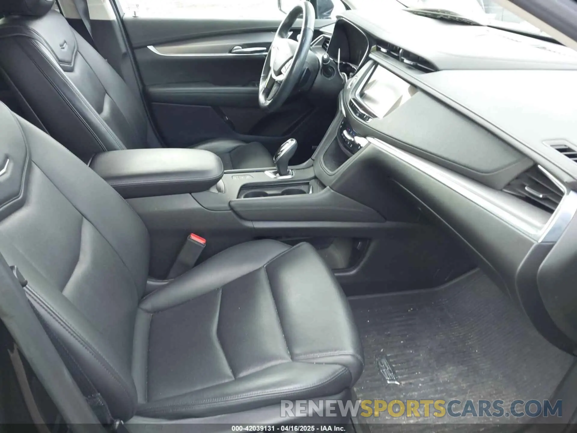 5 Photograph of a damaged car 1GYKNFRS7KZ171791 CADILLAC XT5 2019