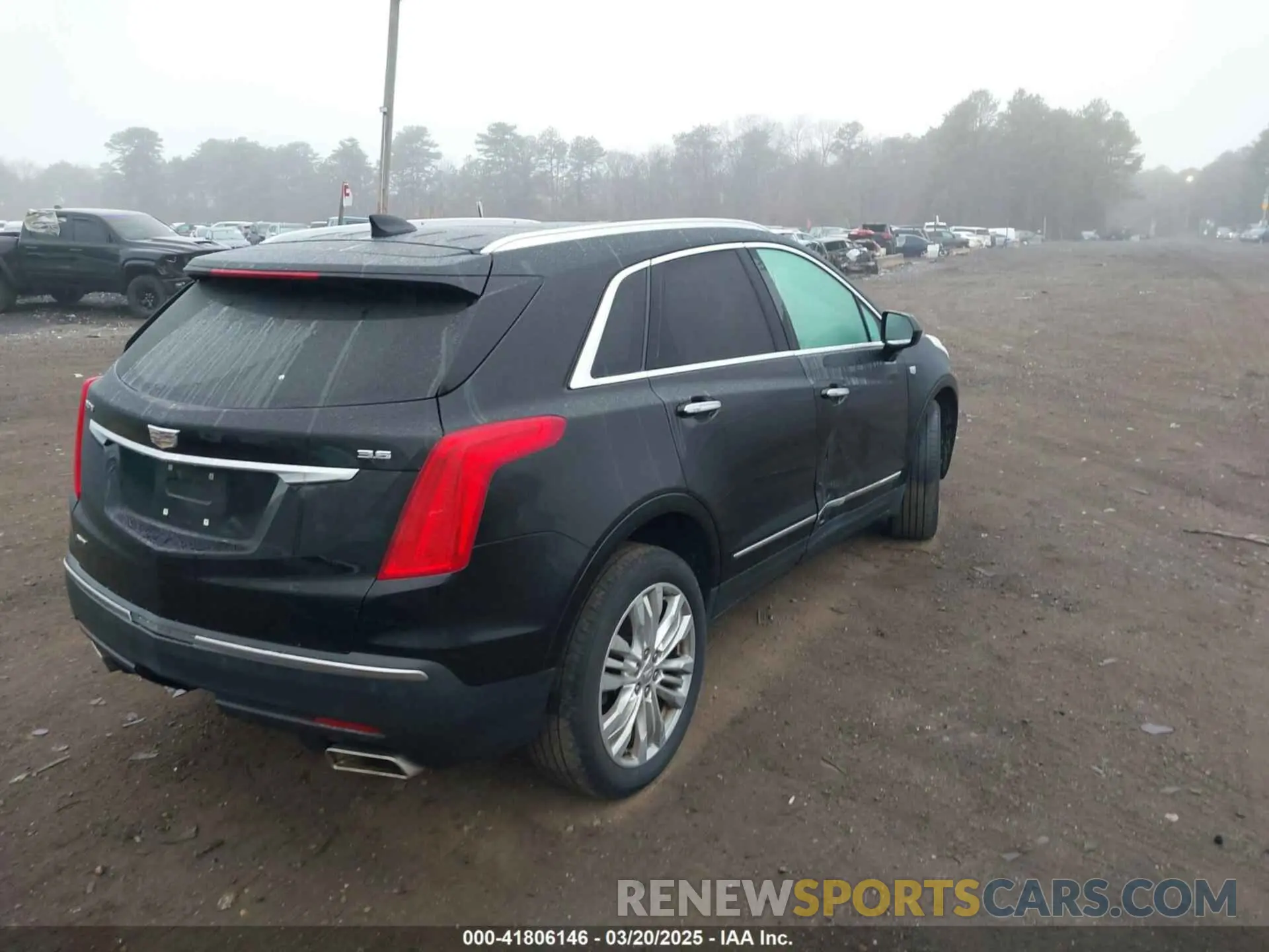 4 Photograph of a damaged car 1GYKNFRS8KZ239015 CADILLAC XT5 2019