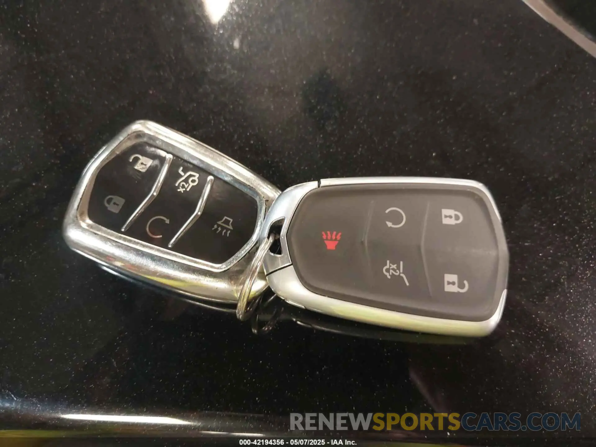 11 Photograph of a damaged car 1GYKNFRS9KZ133544 CADILLAC XT5 2019