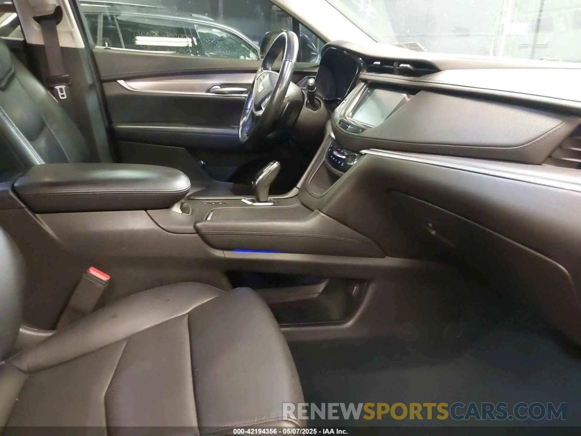 5 Photograph of a damaged car 1GYKNFRS9KZ133544 CADILLAC XT5 2019